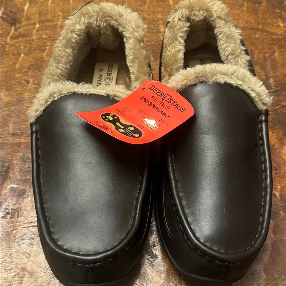 NWT, Deer Stags Men's Dark Brown Slip-Ons, Indoor/Outdoor Size 8
